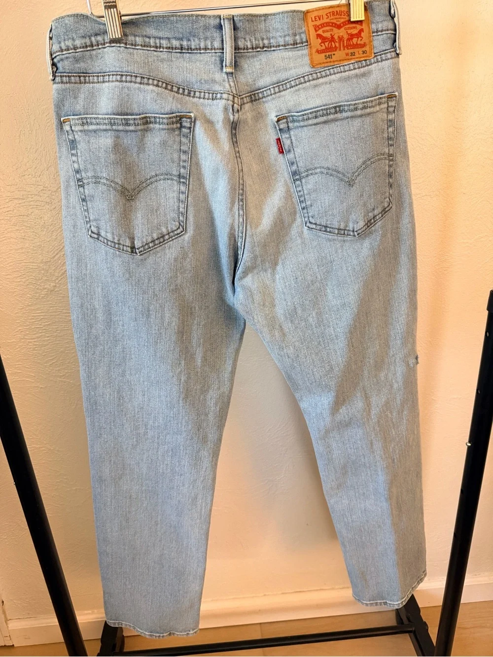 Levi's Slim Light‎ Blue Denim Jeans 5-Pocket Design Men Regular Size 32x30